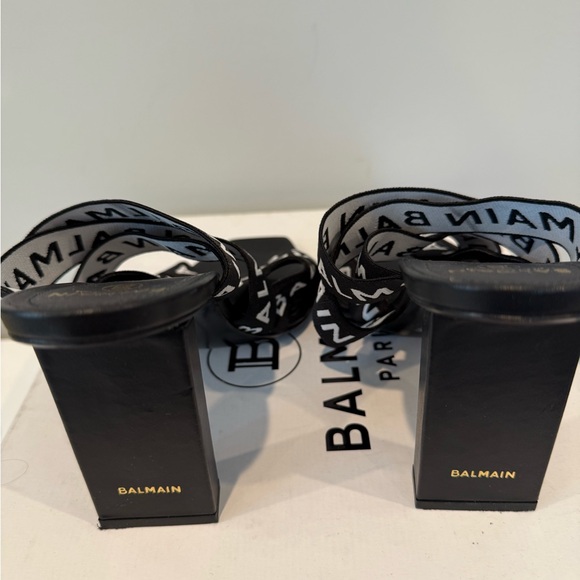 Black Balmain Heels - Picture 4 of 4